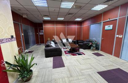 Office Space - 3 Bedrooms - 2 Bathrooms for rent in Old Salata - Salata - Doha