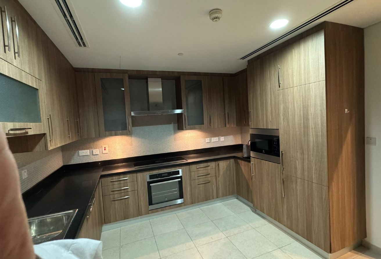 BEST OFFER 2 BEDROOM  2 BALCONIES | SEA view thumbnail 7