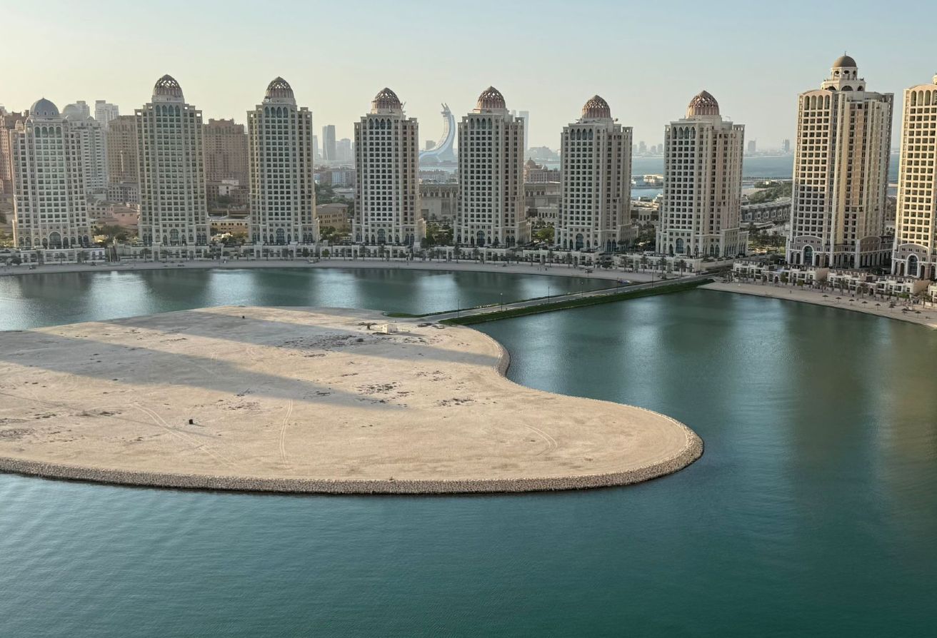 BEST OFFER 2 BEDROOM  2 BALCONIES | SEA view thumbnail 5