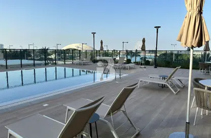 Apartment - 1 Bedroom - 2 Bathrooms for sale in Marina Tower 02 - Marina District - Lusail