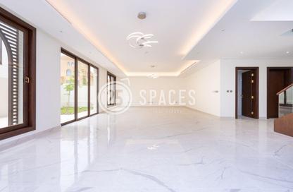 Villa - 5 Bedrooms - 6 Bathrooms for rent in Giardino Gardens - Giardino Villas - The Pearl Island - Doha