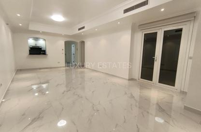 Apartment - 2 Bedrooms - 3 Bathrooms for rent in East Porto Drive - Porto Arabia - The Pearl Island - Doha Apartment - 2 Bedrooms - 3 Bathrooms for rent in East Porto Drive - Porto Arabia - The Pearl Island - Doha