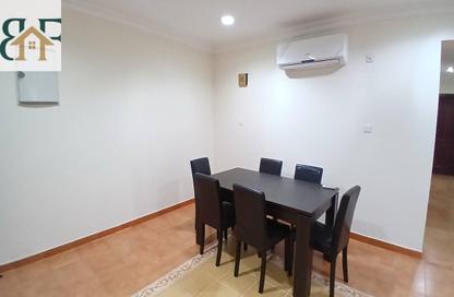 Apartment - 2 Bedrooms - 2 Bathrooms for rent in Al Khayareen Tower - Old Salata - Salata - Doha