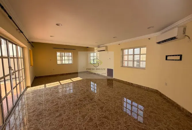 60389950 - Property Image 2