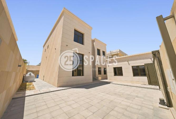 60777861 - Property Main Image