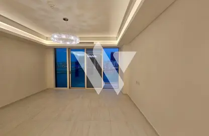 شقة - غرفة نوم - 2 حمامات للايجار في كريستال ريزيدنس - جزيرة جيوان - جزيرة اللؤلؤة - الدوحة