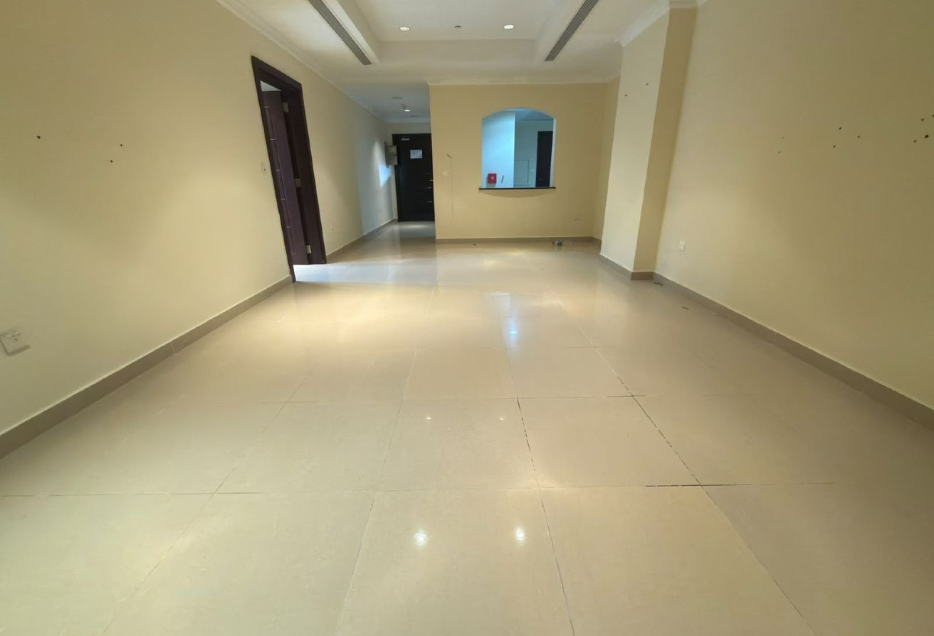 ELEGANT 1 BEDROOM FULL SEA VIEW ONLY @ 6500 thumbnail 5