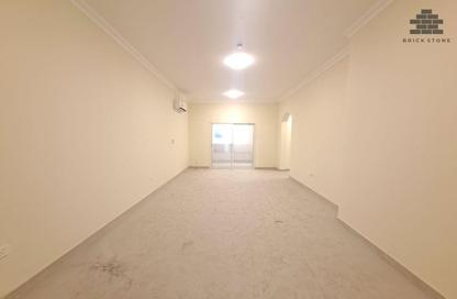 Apartment - 3 Bedrooms - 2 Bathrooms for rent in Anas Street - Fereej Bin Mahmoud North - Fereej Bin Mahmoud - Doha