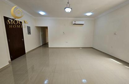 Apartment - 3 Bedrooms - 3 Bathrooms for rent in Old Airport Road - Old Airport Road - Doha