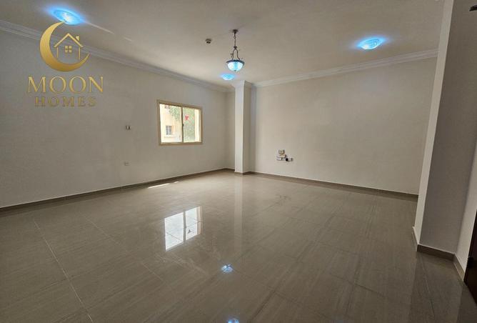 53191624 - Property Main Image