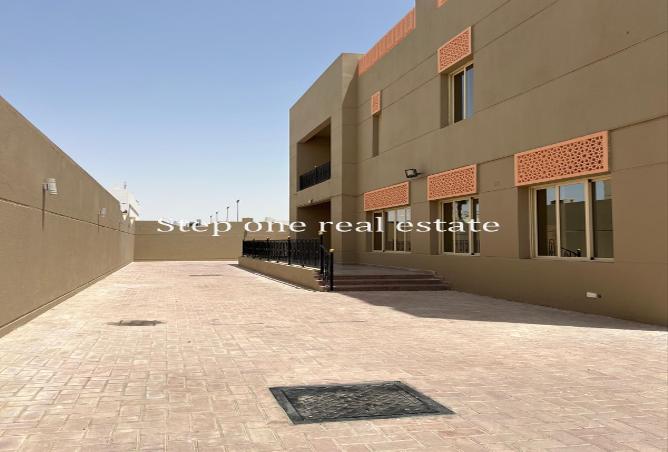 56363154 - Property Image 3