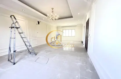 Villa - 6 Bedrooms - 4 Bathrooms for rent in Al Gharrafa - Al Gharrafa - Doha