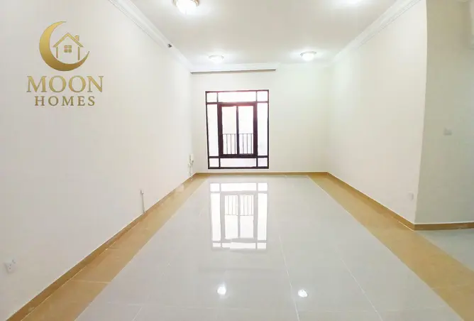 63131177 - Property Image 2