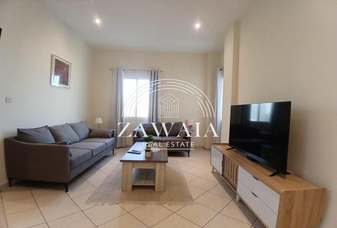 1027747 - Property Image 2