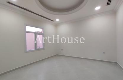Villa - 5 - 5 for rent in Old Al Rayyan - Al Rayyan - Doha