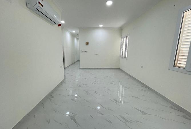 54007106 - Property Main Image