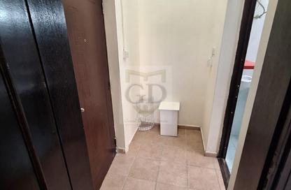 Apartment - Studio - 1 for rent in Mamoura 18 - Al Maamoura - Doha Apartment - Studio - 1 for rent in Mamoura 18 - Al Maamoura - Doha