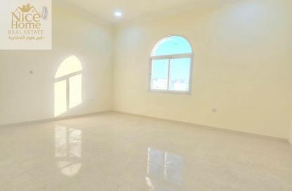 Apartment - 1 Bedroom - 1 Bathroom for rent in Ain Khaled - Doha