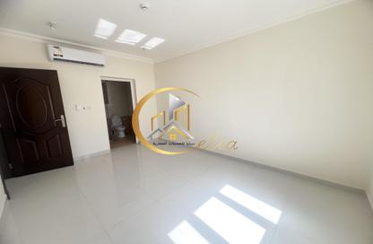 Apartment - 2 Bedrooms - 2 Bathrooms for rent in Bin Omran 35 - Fereej Bin Omran - Doha Apartment - 2 Bedrooms - 2 Bathrooms for rent in Bin Omran 35 - Fereej Bin Omran - Doha
