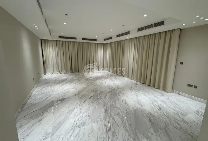 62969156 - Property Image 2