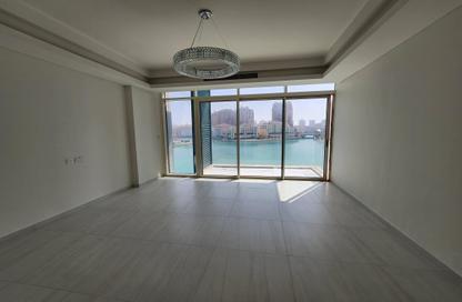 Apartment - 1 Bedroom - 2 Bathrooms for rent in Gewan Island - The Pearl Island - Doha
