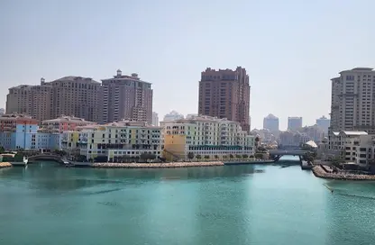 Apartment - 1 Bedroom - 2 Bathrooms for rent in Gewan Island - The Pearl Island - Doha
