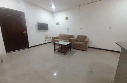 Apartment - 1 Bedroom - 1 Bathroom for rent in Umm Ghuwailina 4 - Umm Ghuwailina - Doha Apartment - 1 Bedroom - 1 Bathroom for rent in Umm Ghuwailina 4 - Umm Ghuwailina - Doha