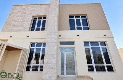 Villa - 7 - 7+ for sale in Huzoom Villas - Lusail City - Lusail
