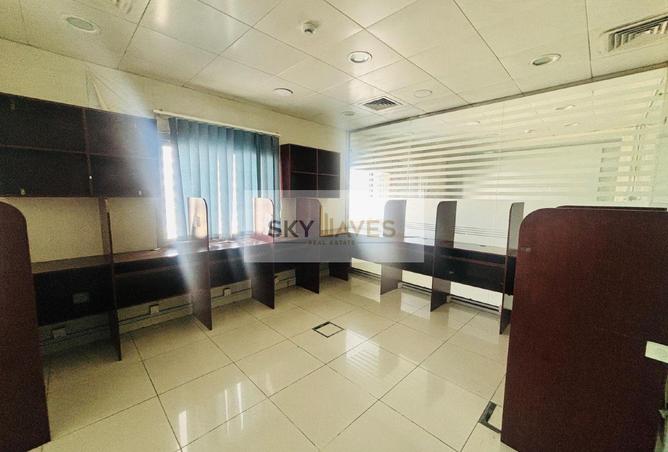 1002857 - Property Image 2