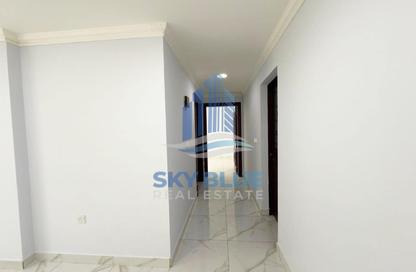 Apartment - 2 Bedrooms - 2 Bathrooms for rent in Bin Omran - Fereej Bin Omran - Doha