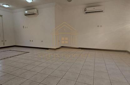 مجمع سكني - 3 غرف نوم - 4 حمامات للايجار في بليس جاردنز - سلاطة الجديدة - سلاطة - الدوحة