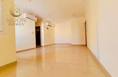 Apartment - 1 Bedroom - 2 Bathrooms for rent in Umm Ghwailina Comm - Umm Ghuwalina - Umm Ghuwailina - Doha Apartment - 1 Bedroom - 2 Bathrooms for rent in Umm Ghwailina Comm - Umm Ghuwalina - Umm Ghuwailina - Doha