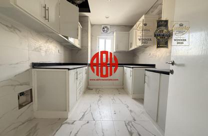 Apartment - 3 Bedrooms - 3 Bathrooms for rent in Fereej Kulaib - Doha