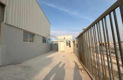 Warehouse - Studio - 6 Bathrooms for rent in East Industrial Street - Birkat Al Awamer - Al Wakra