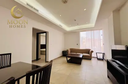 Apartment - 1 Bedroom - 1 Bathroom for rent in Umm Ghwailina Comm - Umm Ghuwalina - Umm Ghuwailina - Doha