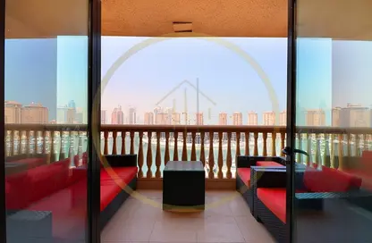 Apartment - 3 Bedrooms - 3 Bathrooms for sale in Tower 29 - Porto Arabia - The Pearl Island - Doha Apartment - 3 Bedrooms - 3 Bathrooms for sale in Tower 29 - Porto Arabia - The Pearl Island - Doha