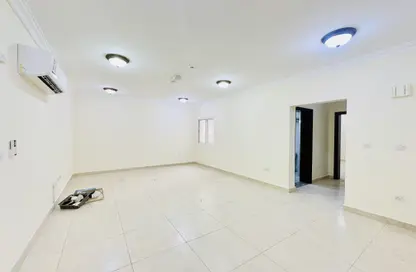 شقة - 2 غرف نوم - 2 حمامات للايجار في شارع نجمه - نجمة - الدوحة