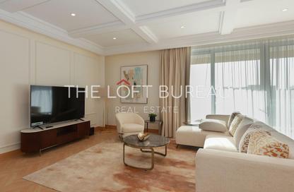 Apartment - 3 Bedrooms - 5 Bathrooms for sale in West Porto Drive - Porto Arabia - The Pearl Island - Doha