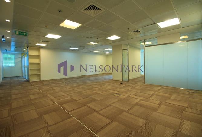 987438 - Property Image 2