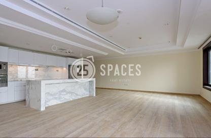 Apartment - 2 Bedrooms - 3 Bathrooms for rent in East Porto Drive - Porto Arabia - The Pearl Island - Doha