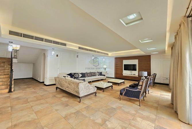 53668954 - Property Main Image