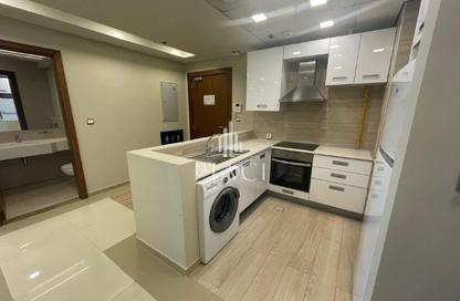 Apartment - 2 - 3 for rent in R-19 Building - Al Erkyah City - Lusail