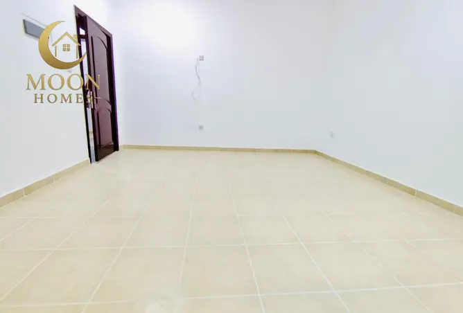 63701449 - Property Image 2