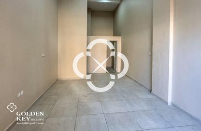 Retail - Studio for rent in Najma Street - Najma - Doha