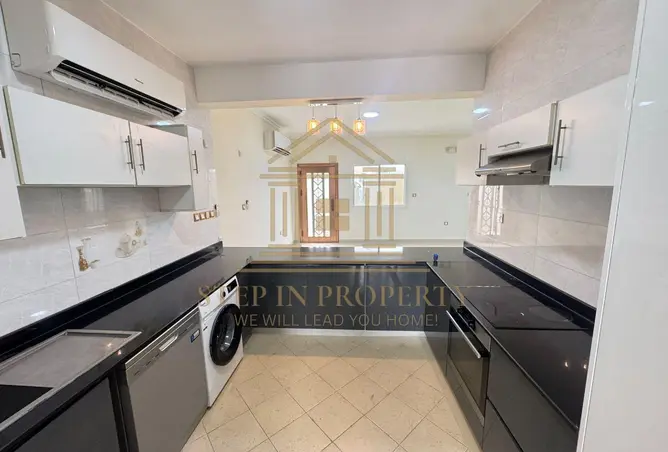 63700096 - Property Image 3