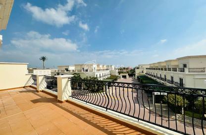 Villa - 5 - 6 for rent in The Garden - Floresta Gardens - The Pearl Island - Doha Villa - 5 - 6 for rent in The Garden - Floresta Gardens - The Pearl Island - Doha