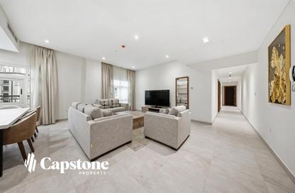 Apartment - 3 Bedrooms - 4 Bathrooms for rent in Giardino Apartments - The Pearl Island - Doha