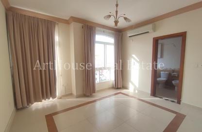 Villa - 5 Bedrooms - 6 Bathrooms for rent in Al Khor Community - Al Khor