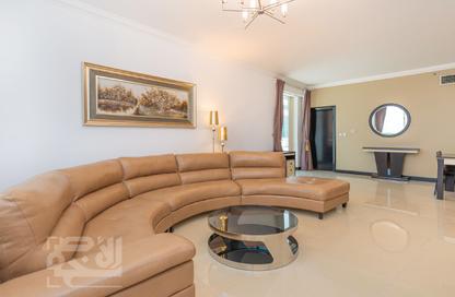 Apartment - 3 Bedrooms - 3 Bathrooms for rent in Beverly Hills Tower - West Bay - West Bay - Doha