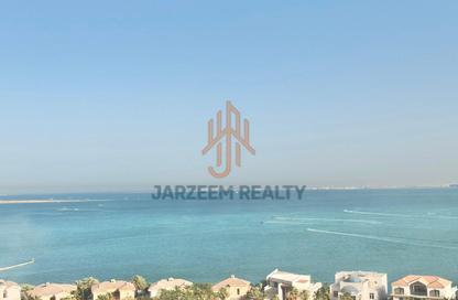 Apartment - 3 Bedrooms - 3 Bathrooms for rent in West Porto Drive - Porto Arabia - The Pearl Island - Doha